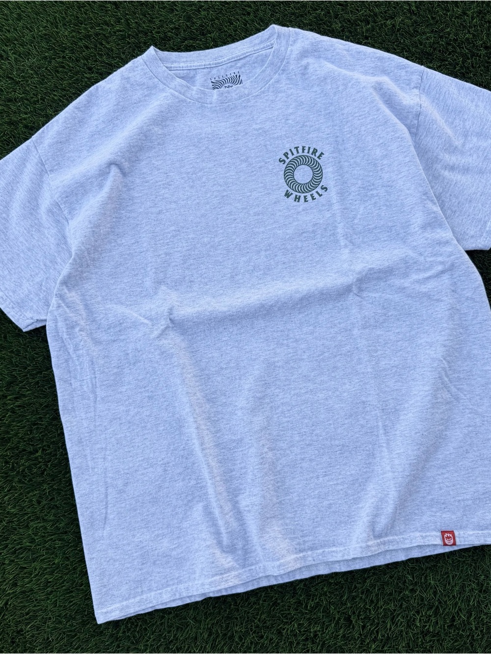 Spitfire Wheels Graphic T-Shirt Gray & Green Baggy Tee Short Sleeve Size XL - Picture 3 of 6